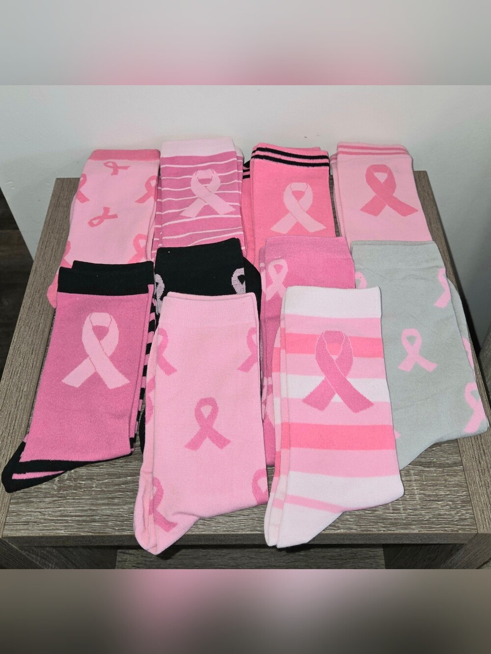 10 Pairs Womens Assorted Breast Cancer Awareness Pink Ribbon Crew Socks SEE PICT
